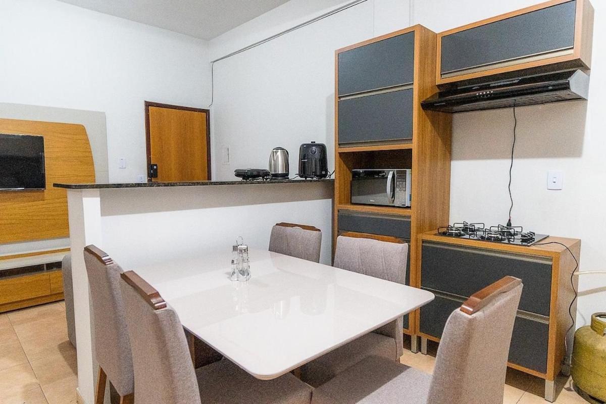 Apartamentos 2 Qtos C/Suite ,Cozinha Completa, Wi-Fi 1Giga, Jr Catito Brazíliaváros Kültér fotó